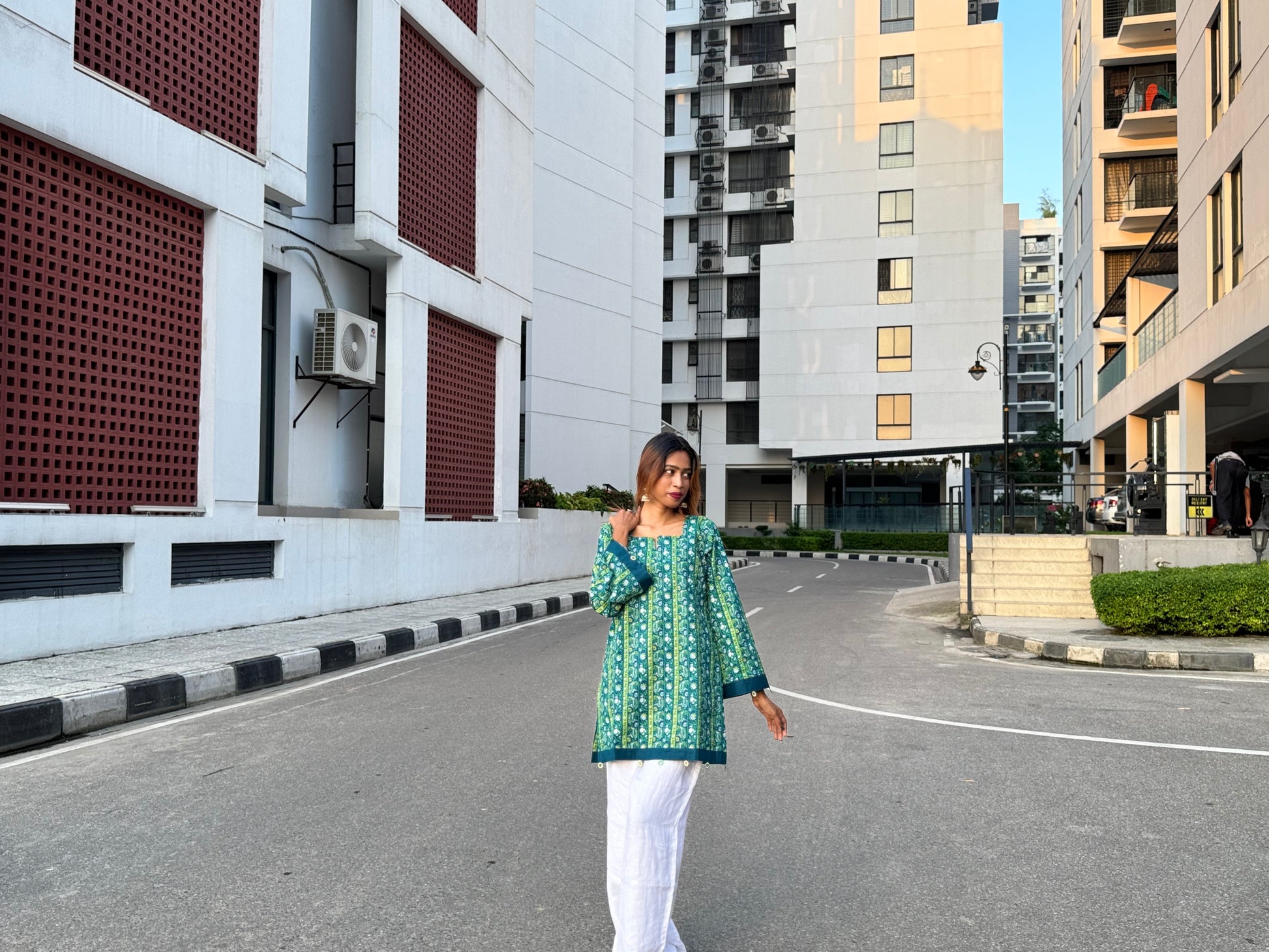 Nupur (নূপুর) - Cotton Short Kurti