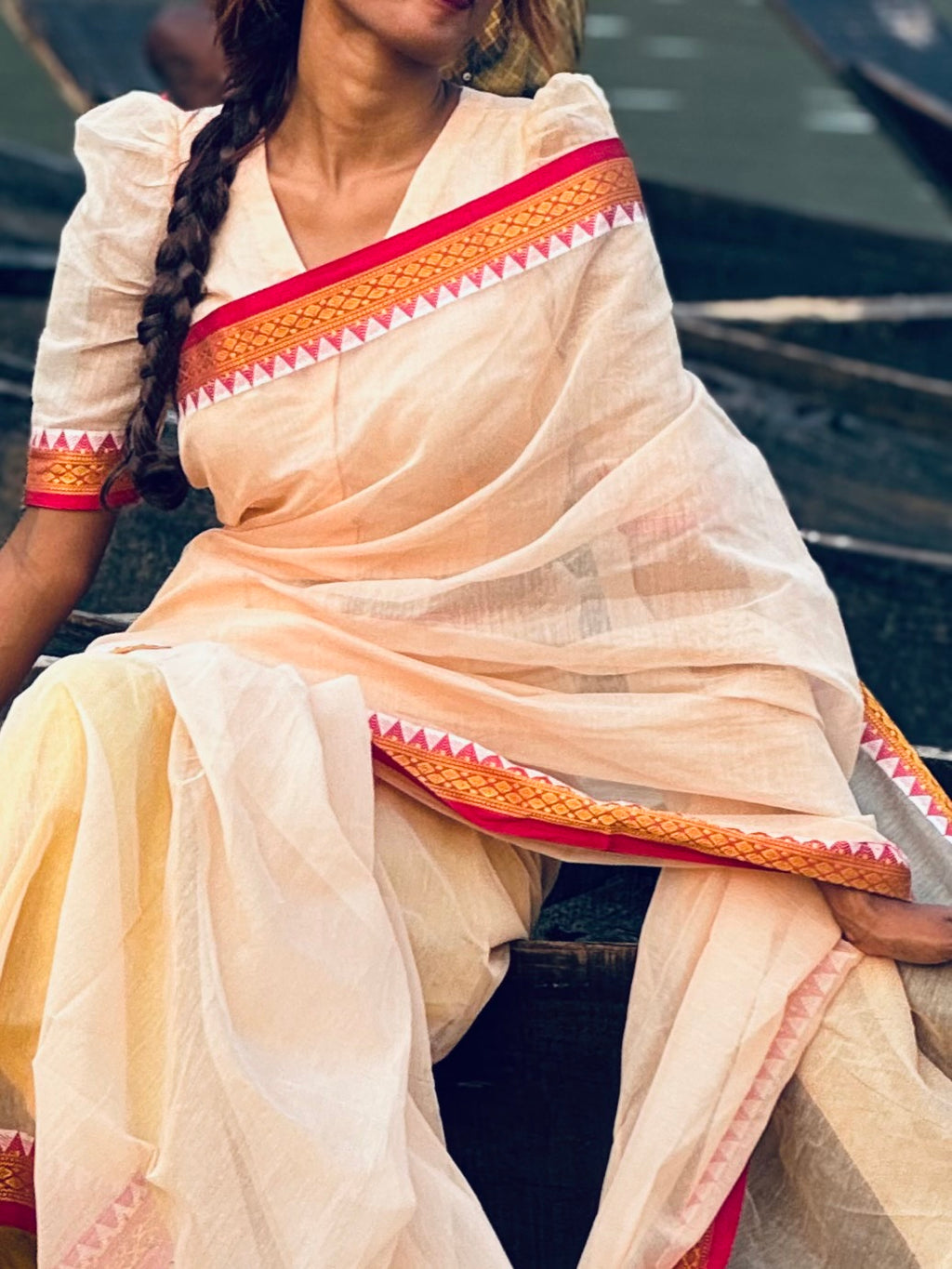 Lal payer shada sharee❤️✨