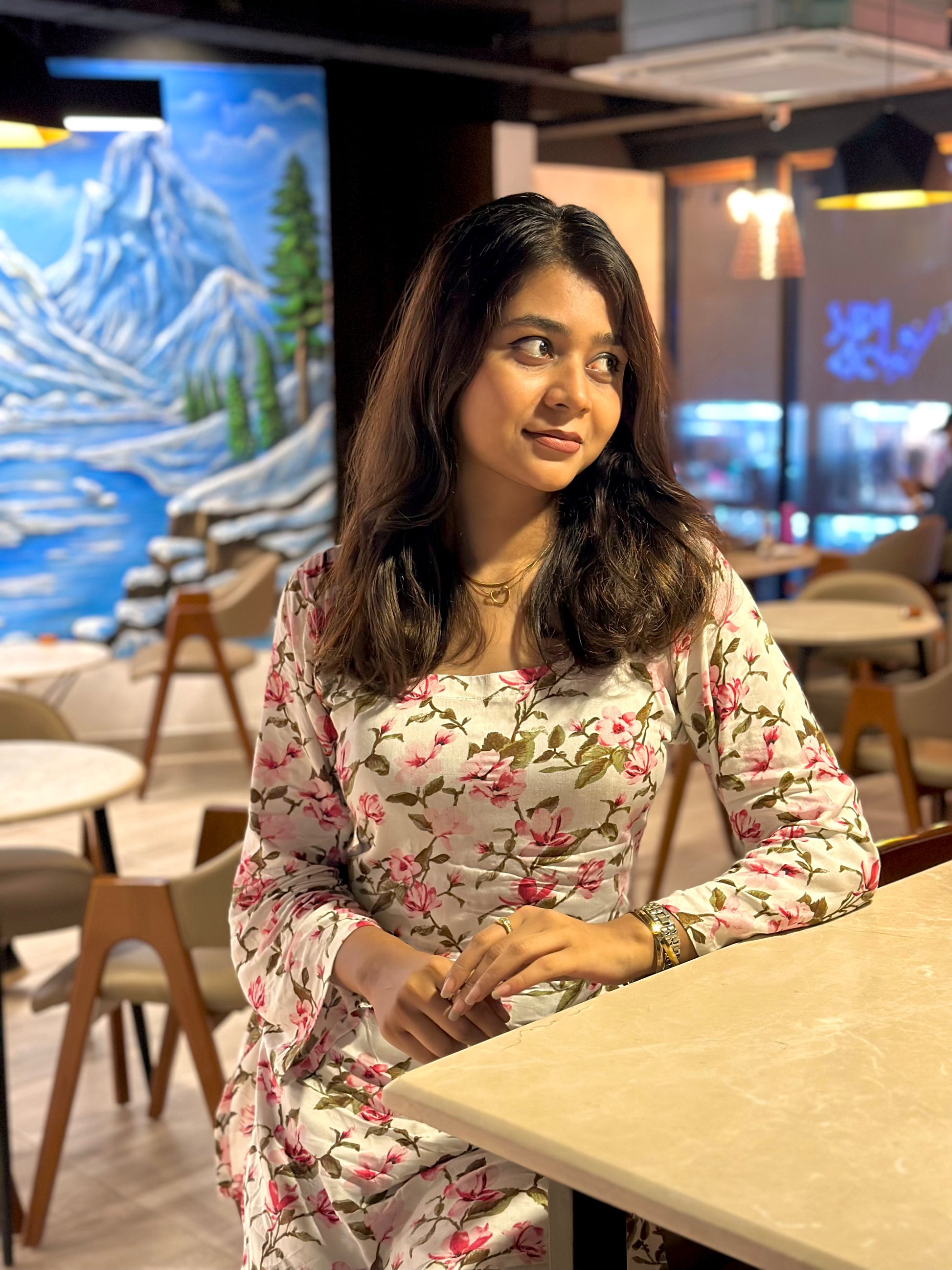 blossom🌸 crochet back kurti